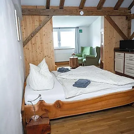 Alte Kass & Kaffeehaus Hotel Neidlingen