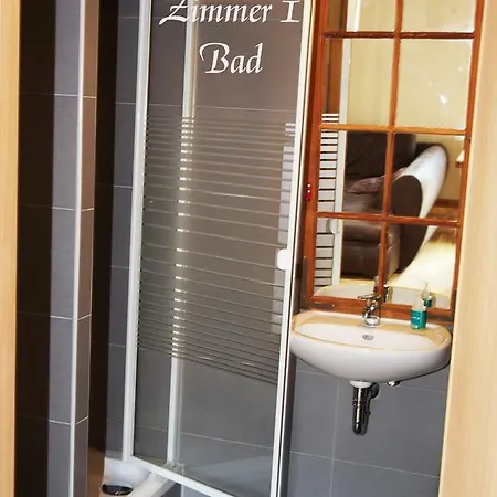 Alte Kass & Kaffeehaus Hotel Neidlingen