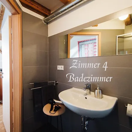 Alte Kass & Kaffeehaus * Neidlingen