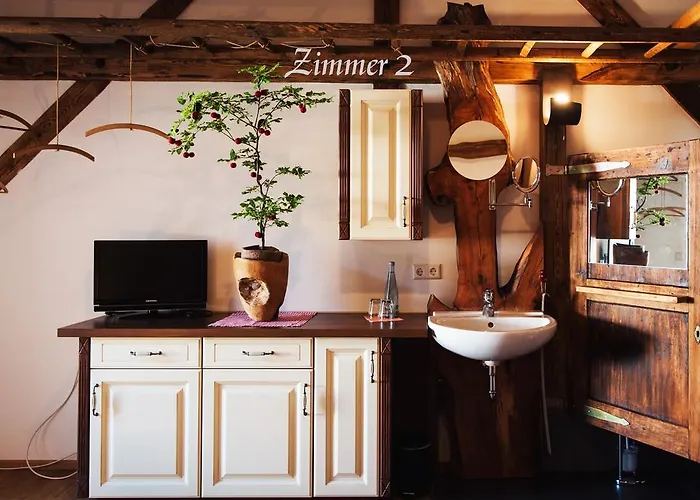 Alte Kass & Kaffeehaus Hotel Neidlingen